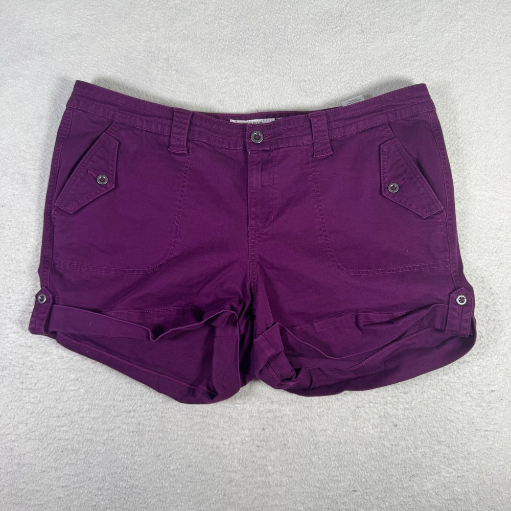 Torrid First At Fit Shorts Womens 22 Purple Good Cuffed Button Detail Cargo